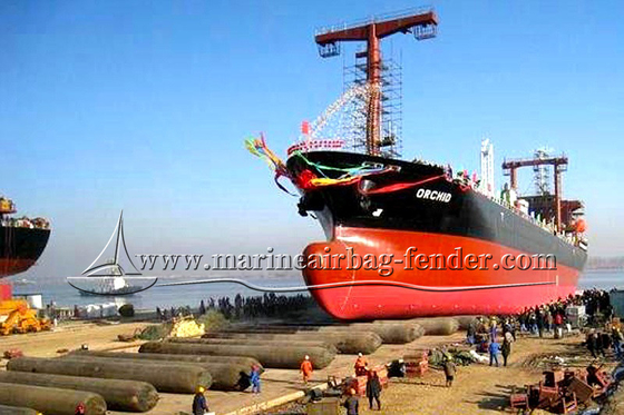 品質  Black Customized Ship Launching Airbag Lifting And Moving Marine Rubber Airbag 工場