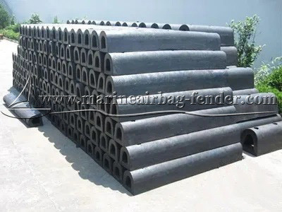 重量熱熱電圧連鎖 船舶ドッキング D型フェンダーボルト付き装置